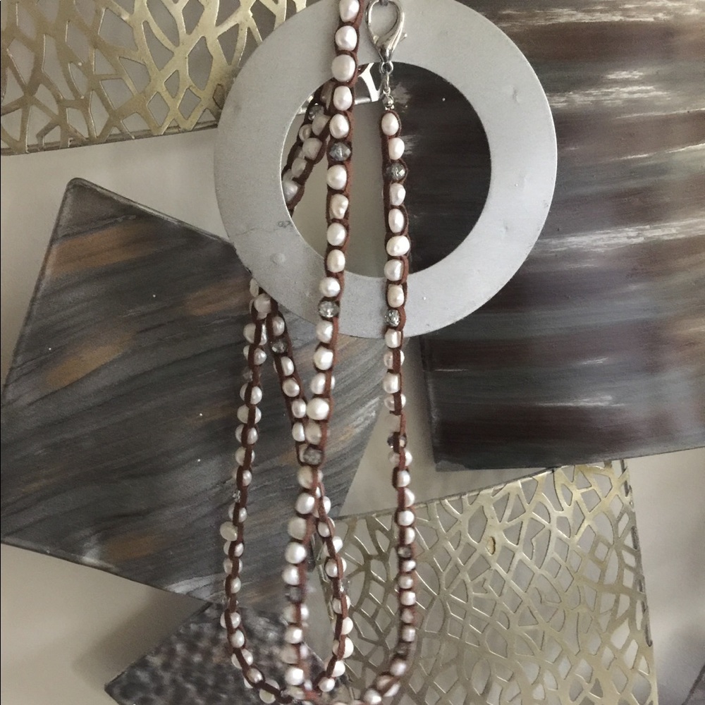 Faux pearl and leather crystal bead necklace